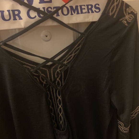 Ladies blue boho style top - Picture 4 of 5